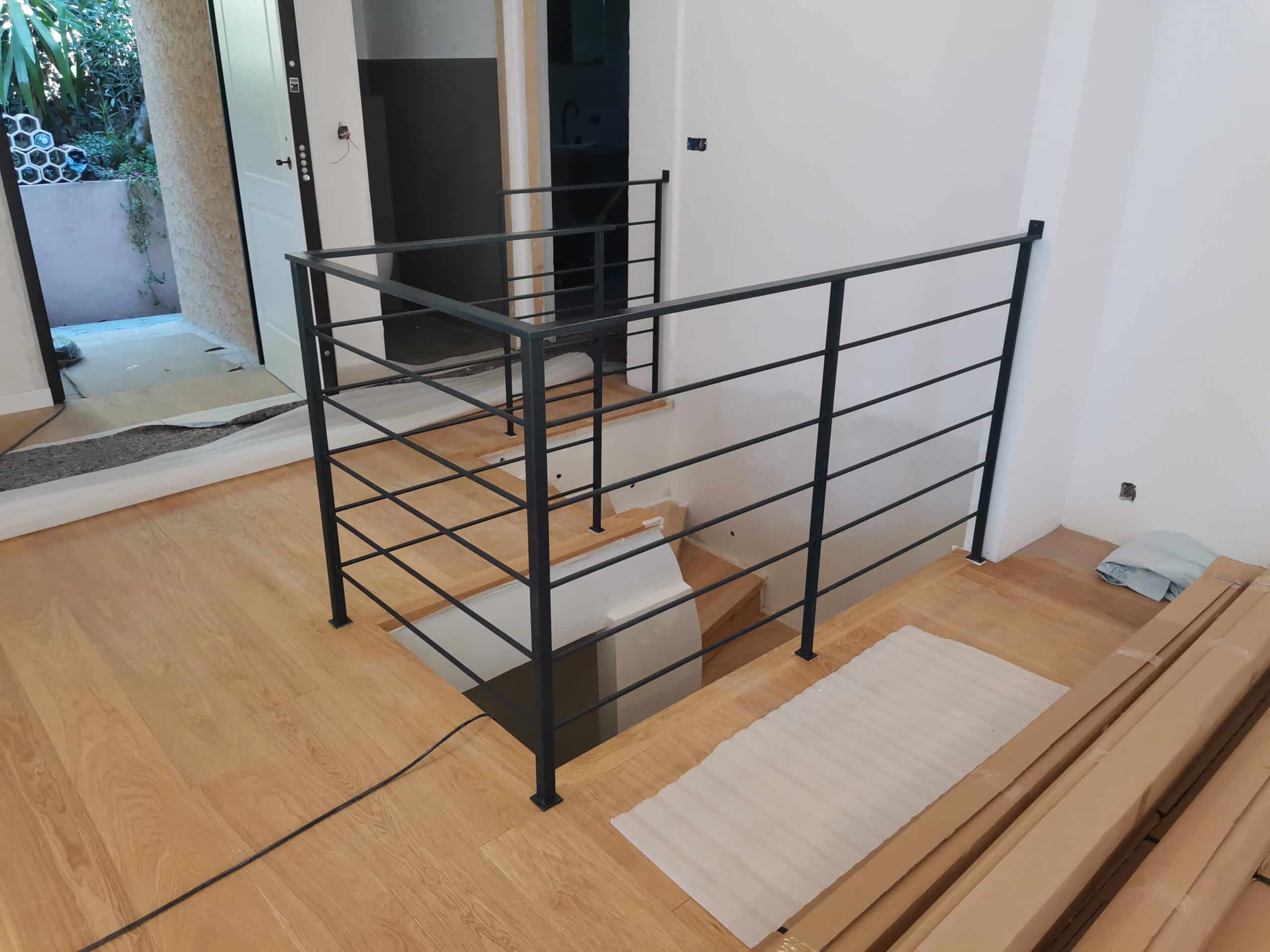 garde-corps-sur-mesure-fl-acier-menton1