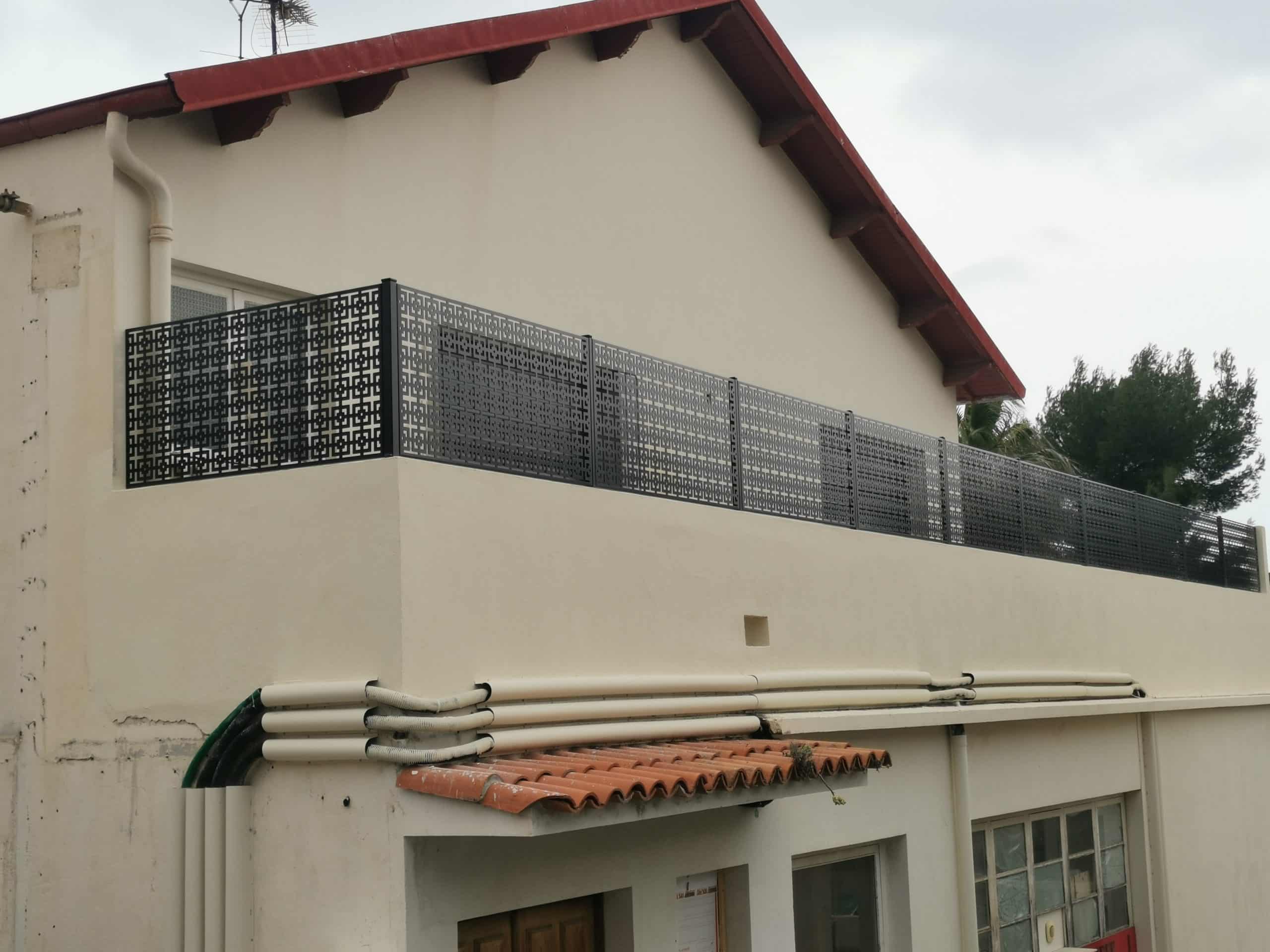 garde-corps-sur-mesure-fl-acier-menton7