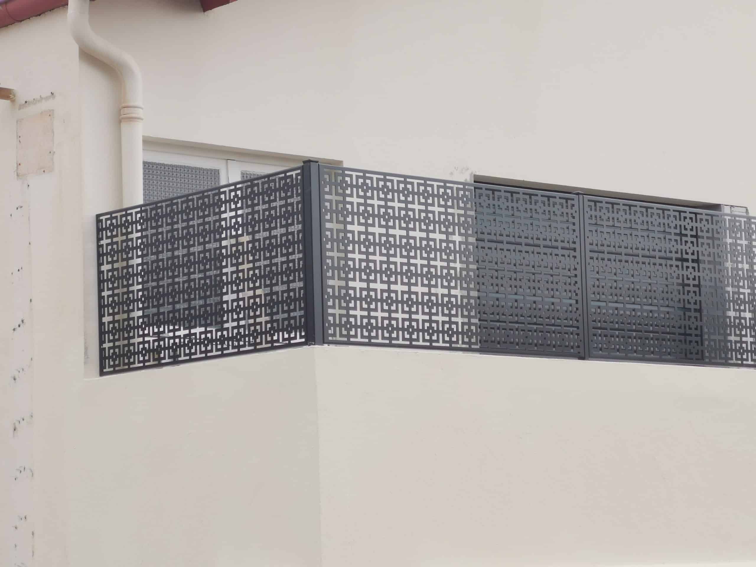 garde-corps-sur-mesure-fl-acier-menton8